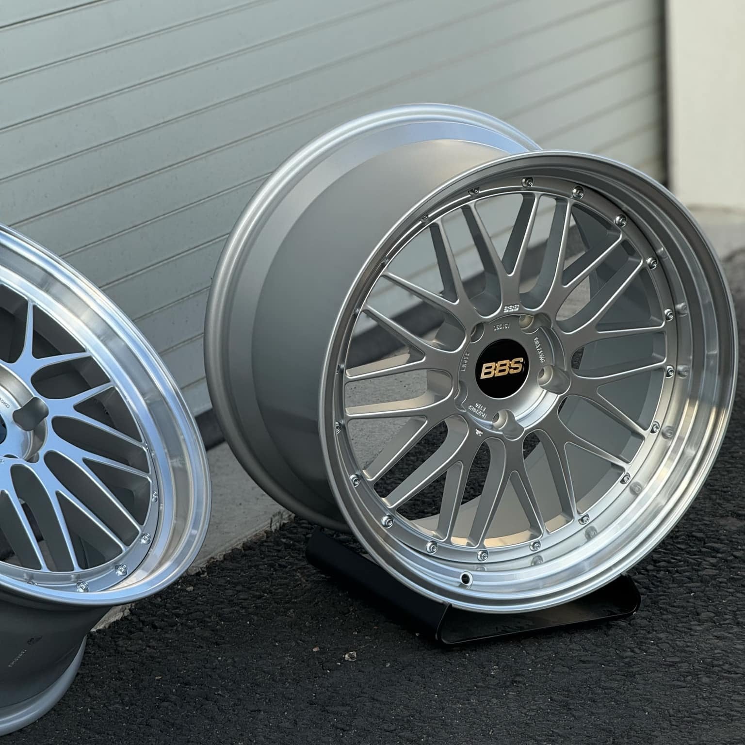 BBS LM 20x9 +42, 20x12 +50 5x130 Diamond Silver (SET) – WheelFlip