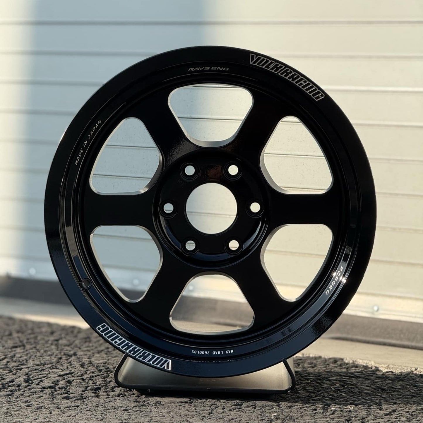 Volk Racing TE37XT M-Spec 18x9 -1 6x135 Black (SET)