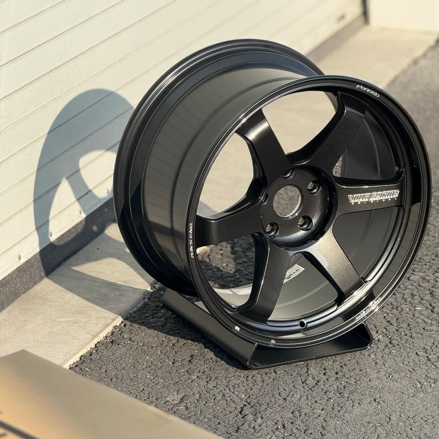 Volk Racing TE37 Ultra M-Spec 19x9.5 +23, 19x11 +37 5x120 Diamond Dark Gunmetal (SET)