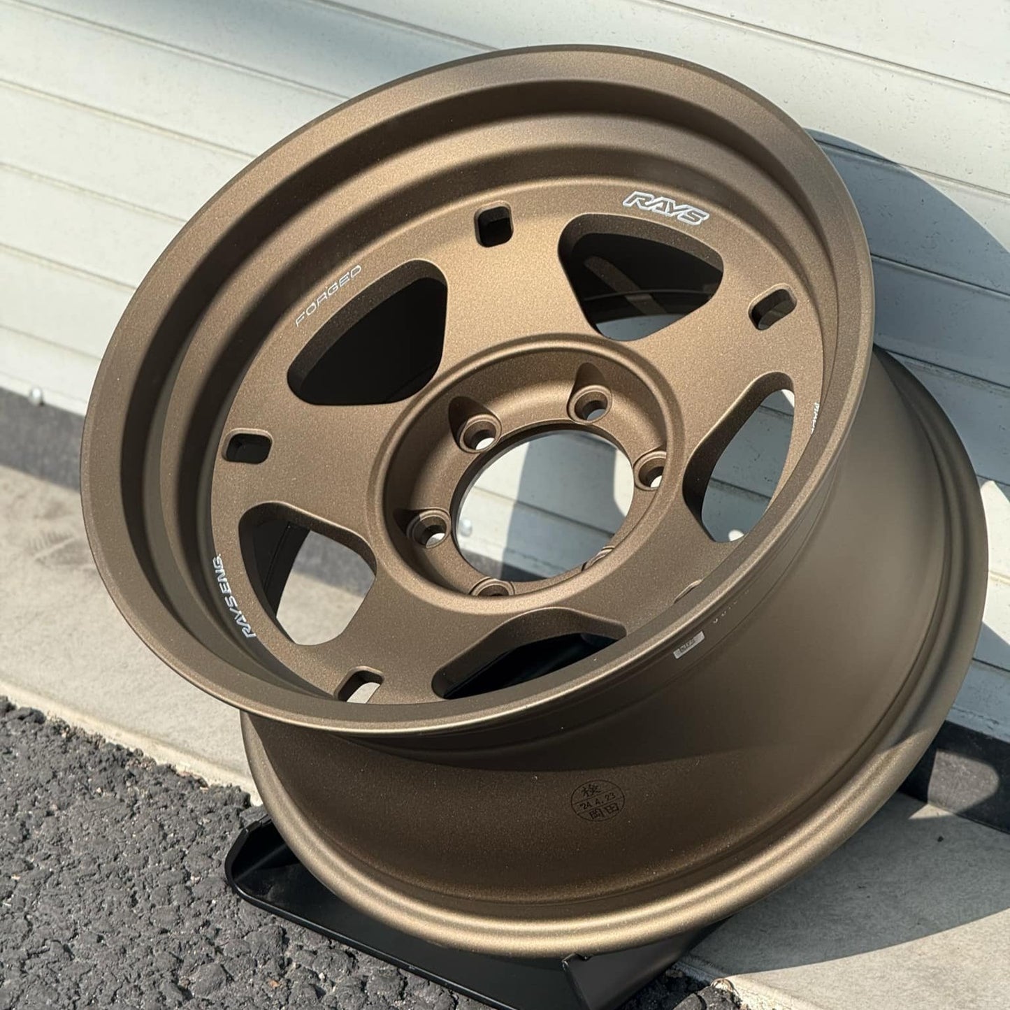 Rays Offroad 05X 17x9 -20 6x139.7 Matte Gunbronze (SET)