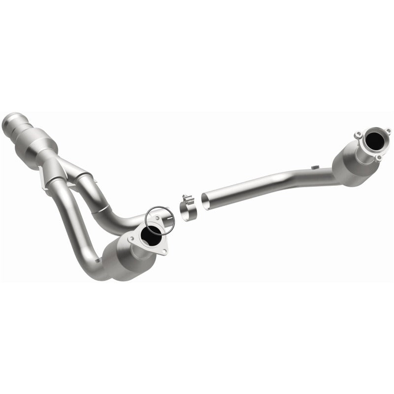 Magnaflow OEM Grade Direct-Fit Catalytic Converter | GMC Yukon XL 6.2L (52617)