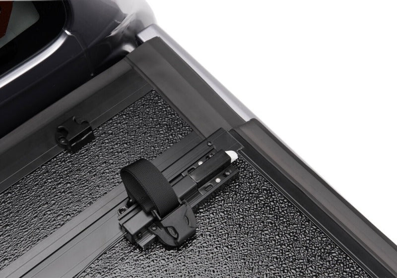 UnderCover Flex Bed Cover | Toyota Tundra 6.5ft (FX41010)