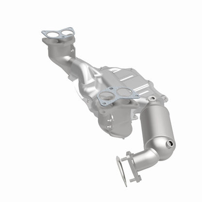 MagnaFlow Conv Direct Fit OEM 16-17 Subaru Impreza/Forester Underbody