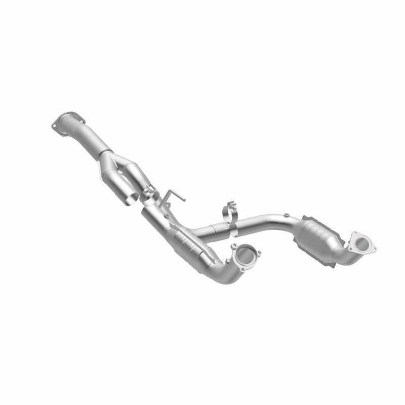 MagnaFlow OEM D&F Catalytic Converter | Silverado 2500HD/3500HD / Sierra 2500HD/3500HD (21-252)
