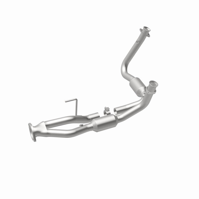 MagnaFlow Direct Fit Catalytic Converter 05-06 Jeep Grand Cherokee 3.7L Y-Pipe Assy (49 State)