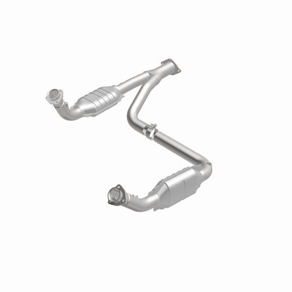 Magnaflow 93603 DirectFit Converter For Tahoe/Yukon V8 5.7L 00-01