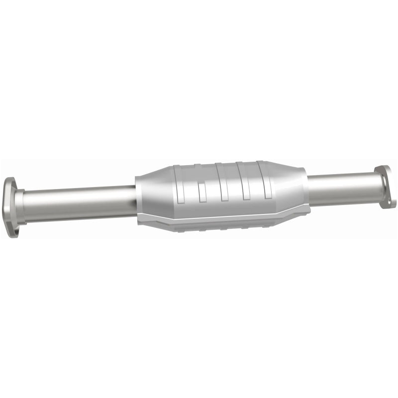 MagnaFlow DirectFit Converter 01-03 Montero Sport OEM