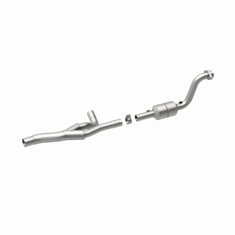 MagnaFlow Direct Fit Catalytic Converter 04-06 Dodge Durango 5.7L Passenger Side