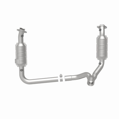 Magnaflow 24491 Direct Fit Converter For RAM Pickup 06 5.7L