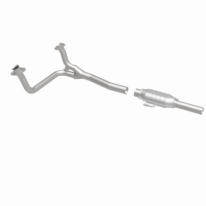 Magnaflow Standard Grade Catalytic Converter | Ford Bronco II/F-150/250 (78-97) (93307)