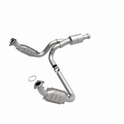 MagnaFlow Conv DF OEM Grade Catalytic Converter | Chevy Silverado 09-13 (51578)