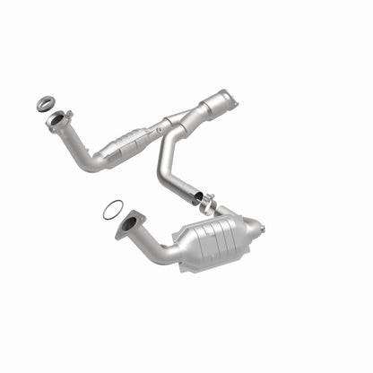 MagnaFlow Conv DF 06-09 Chevy Trailblazer SS 6.0L | (93496)