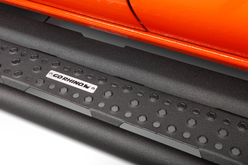 Go Rhino Dominator Extreme D6 SideSteps - Tex Blk - 73in
