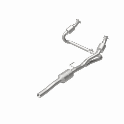 MagnaFlow Direct Fit Catalytic Converter 02-03 Dodge Durango 5.9L
