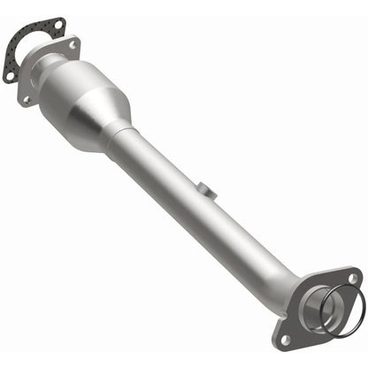 Magnaflow OEM Grade Direct Fit Catalytic Converter | Nissan Pathfinder/Xterra (05-15) (52670)