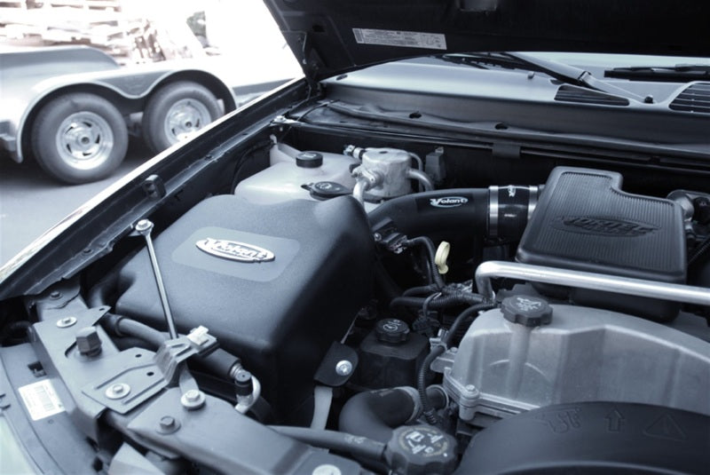 Volant Cold Air Intake System | Chevrolet Trailblazer / GMC Envoy / Isuzu Ascender (06-08) (15742)