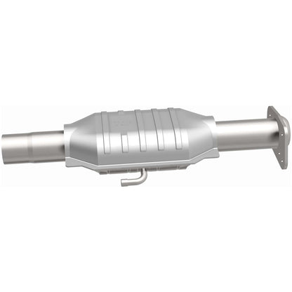 MagnaFlow California Grade CARB Compliant Direct-Fit Catalytic Converter 3322456
