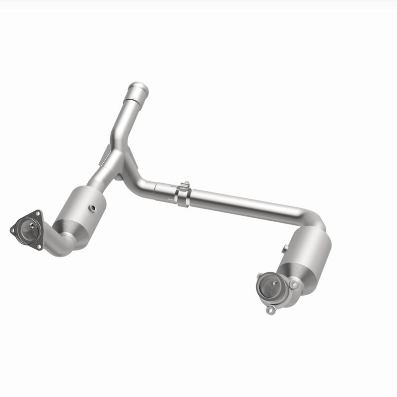Magnaflow 280656 DirectFit Converter For GMC Sierra 1500 4.3L/5.3L (19-20)