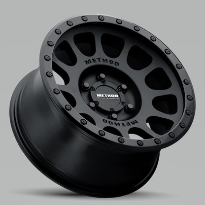 Method MR305 NV Double Black | 16x8" +0mm | 6x5.5mm Wheel