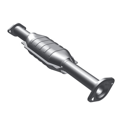 MagnaFlow DirectFit Converter 01-03 Montero Sport OEM