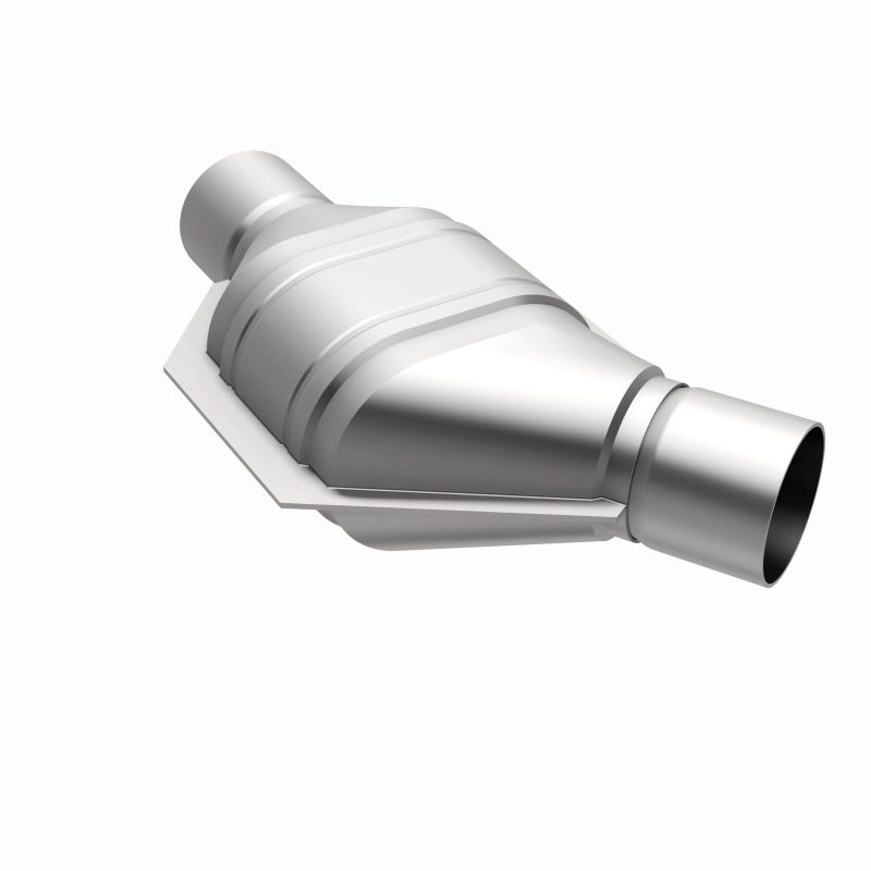 MagnaFlow Universal 2.5 Angled Inlet Cat | Mustang (79-04)