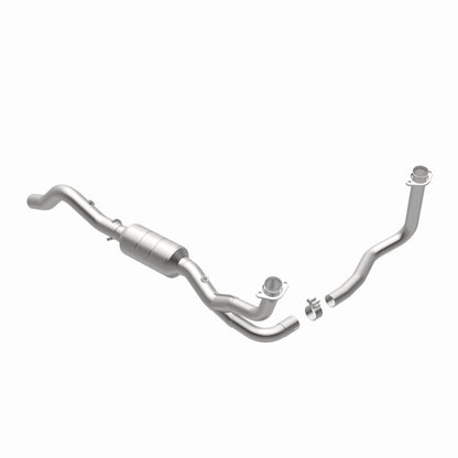 MagnaFlow Direct Fit Catalytic Converter 00-03 Durango 4WD OEM