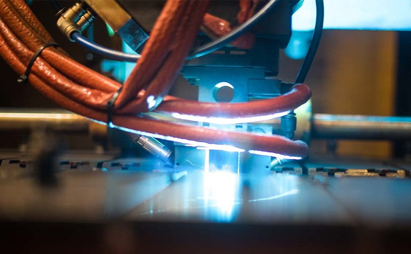MagnaFlow 4in Down-Pipe | GM Diesel 01-07 (15399)