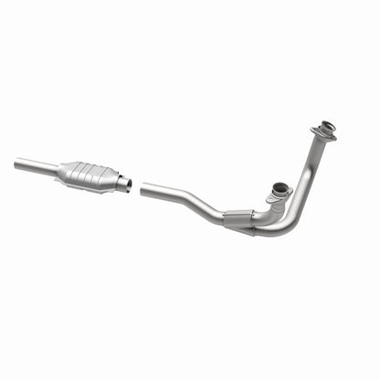 MagnaFlow Conv DF 78-97 Ford Trucks 5.8L V8 | (93312)