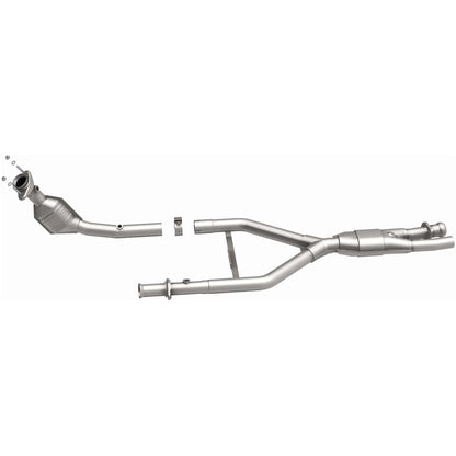 MagnaFlow 1996-1998 Lincoln Mark VIII California Grade CARB Compliant Direct-Fit Catalytic Converter