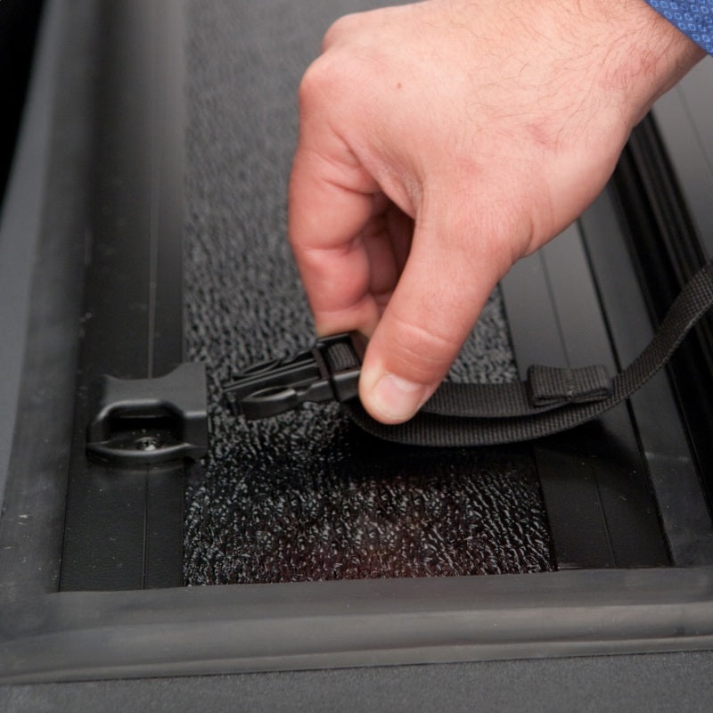 UnderCover FX21002 Flex Hard Folding Tonneau Cover for 2004-2014 Ford F‑150 5.7