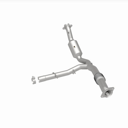 Magnaflow 280219 DirectFit Catalytic Converter For Ford Expedition 18-21