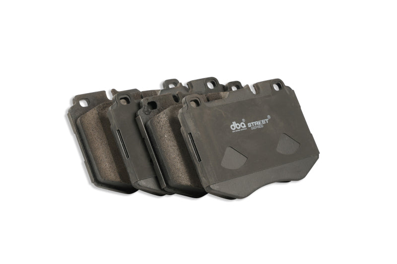 DBA Street Series Front Brake Pads | Mercedes-Benz E300 (17-19) (DB15182SS)