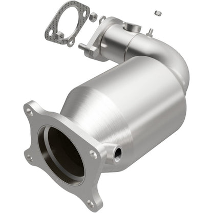 Magnaflow OEM Grade Direct Fit Catalytic Converter | Subaru WRX / Forester (12-22 / 14-21) (21-822)