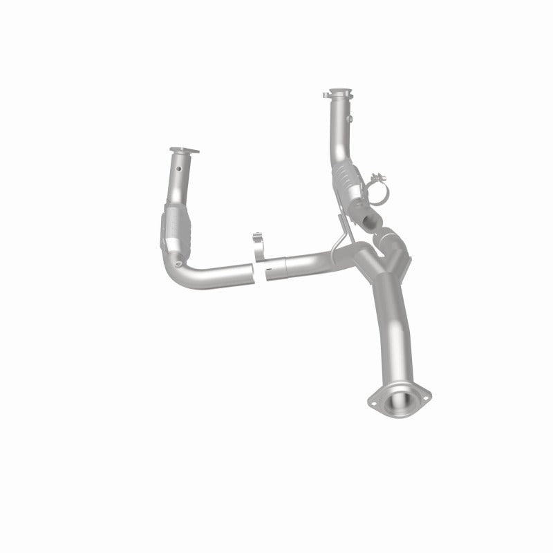 MagnaFlow OEM D&F Catalytic Converter | Silverado 2500HD/3500HD / Sierra 2500HD/3500HD (21-252)