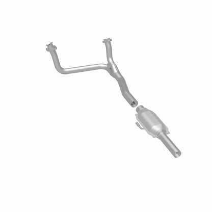 Magnaflow Standard Grade Catalytic Converter | Ford Bronco II/F-150/250 (78-97) (93307)