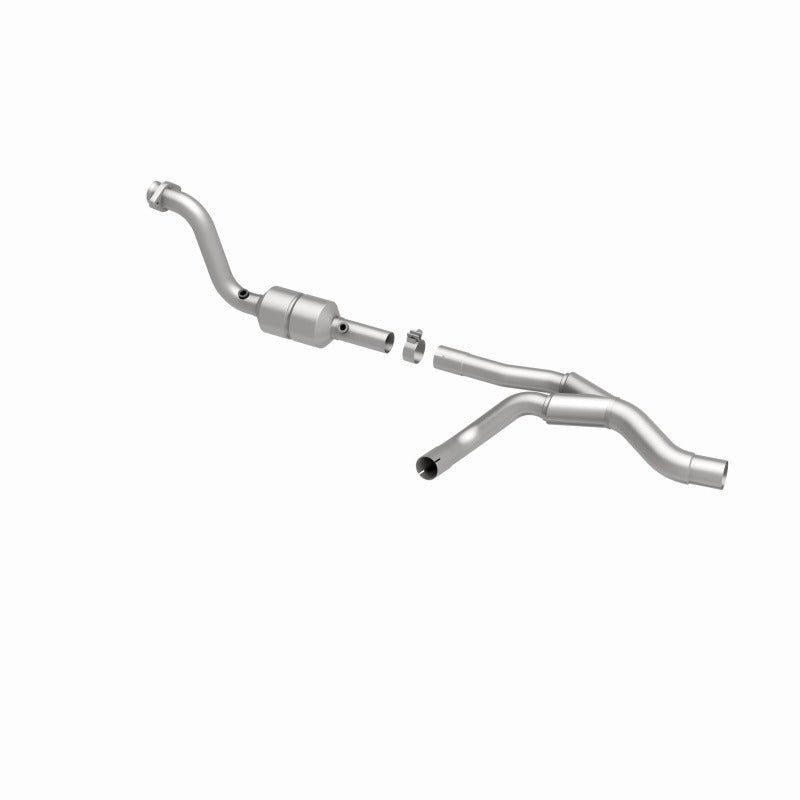 MagnaFlow Direct Fit Catalytic Converter 04-06 Dodge Durango 5.7L Passenger Side