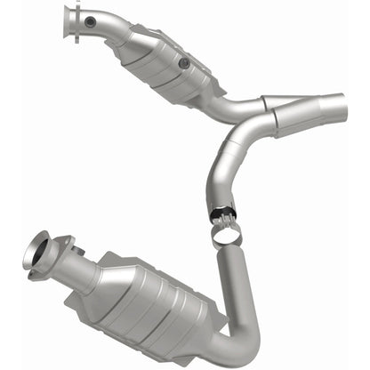 MagnaFlow California Grade CARB Compliant Direct-Fit Catalytic Converter 5551664