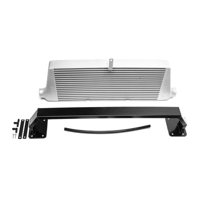 COBB 30"x10.35"x3.5" FMIC Silver w/IAT Bung 2.5" Piping | Subaru WRX (11-14) (724500-SL)