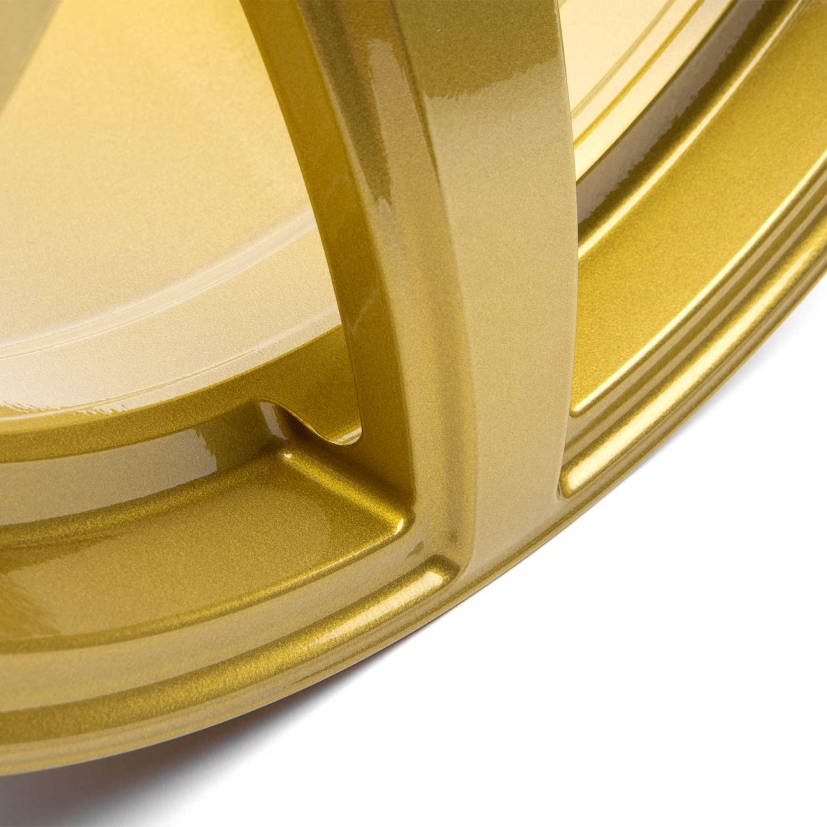 COBB ST-01 Perf Series 18x9.5 5x114.3 ET40 Wheel Gold | Subaru WRX/STI (82W605-Gold)