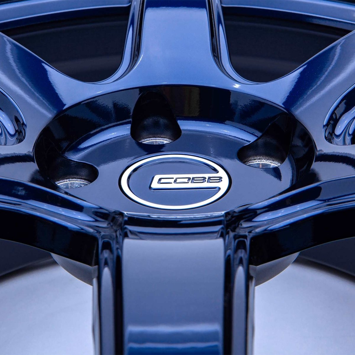 COBB ST-01 Perf Series 18x9.5 5x114.3 ET40 Wheel Blue | Subaru WRX/STI (82W605-PB)