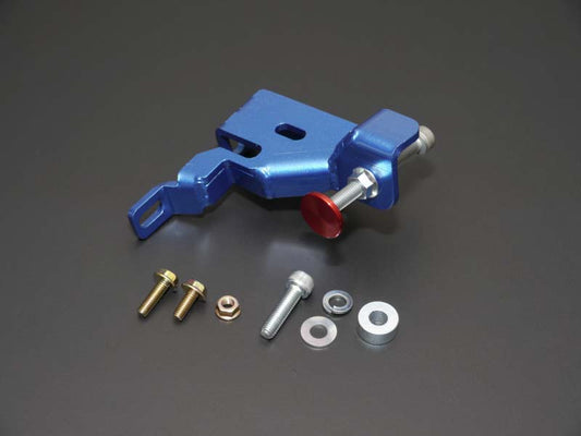 Cusco Front Brake Cylinder Stopper | Nissan Silvia S13/PS13 (88-93) / 180SX RS13/RPS13 (89-98) (220 561 A)