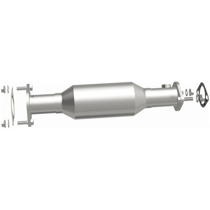 MagnaFlow Direct Fit Catalytic Converter 04-06 Outlander 2.4L