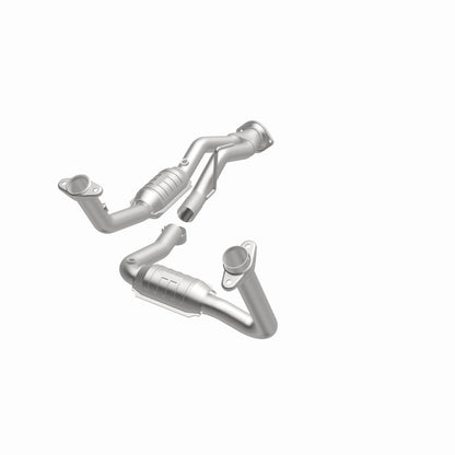 MagnaFlow Direct Fit Catalytic Converter 07-08 Jeep G/C OEM
