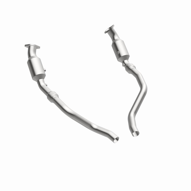 MagnaFlow OEM Grade D/F Catalytic Converter | Chrysler 300/Dodge Challenger/Charger (04-24) (16421)