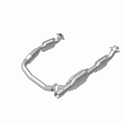 Magnaflow 49439 OEM Fit Converter Ford E350 Van 06 5.4L