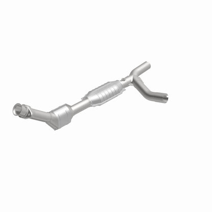 Magnaflow 93151 DirectFit Converter Ford E150 01-03 4.2L Pass Side
