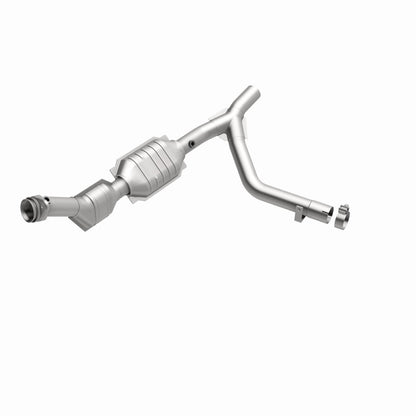 Magnaflow 51544 DirectFit Converter for Ford Trucks 01 5.4L