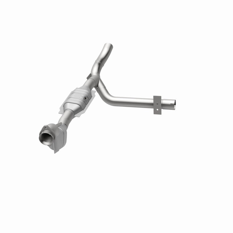 Magnaflow 51839 DirectFit Converter for Ford Trucks 01 4.6L