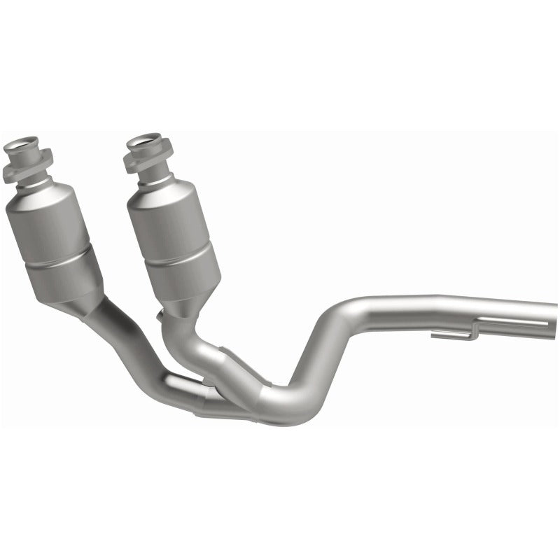 MagnaFlow Direct Fit Catalytic Converter 99-04 Jeep Grand Cherokee 4.0L Front