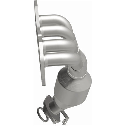 MagnaFlow 2012-2015 Toyota Camry California Grade CARB Compliant Manifold Catalytic Converter